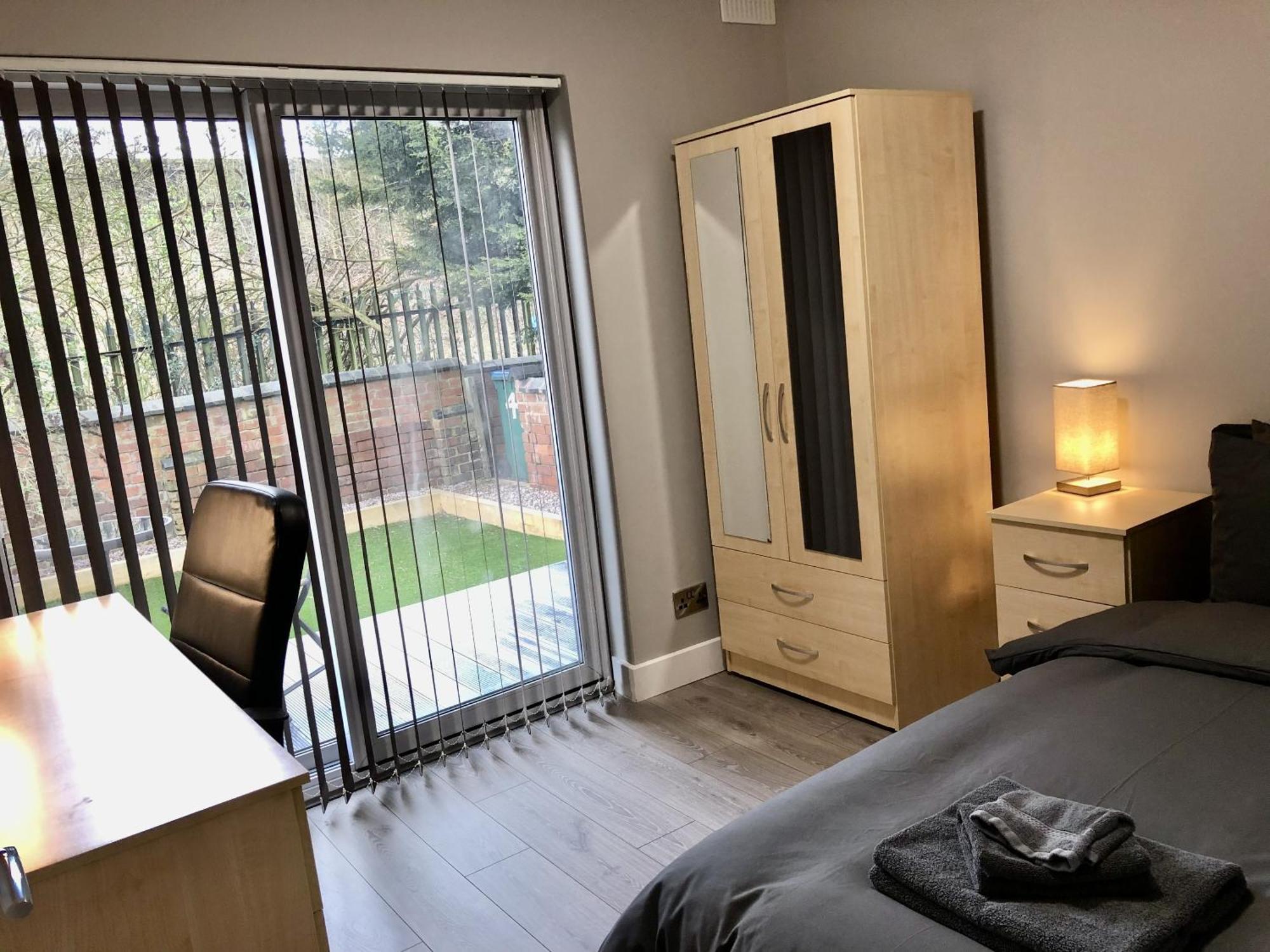 Vila Executive Or Large Family 5-Bed House - Hosted By Hutch Lifestyle Coventry Exteriér fotografie